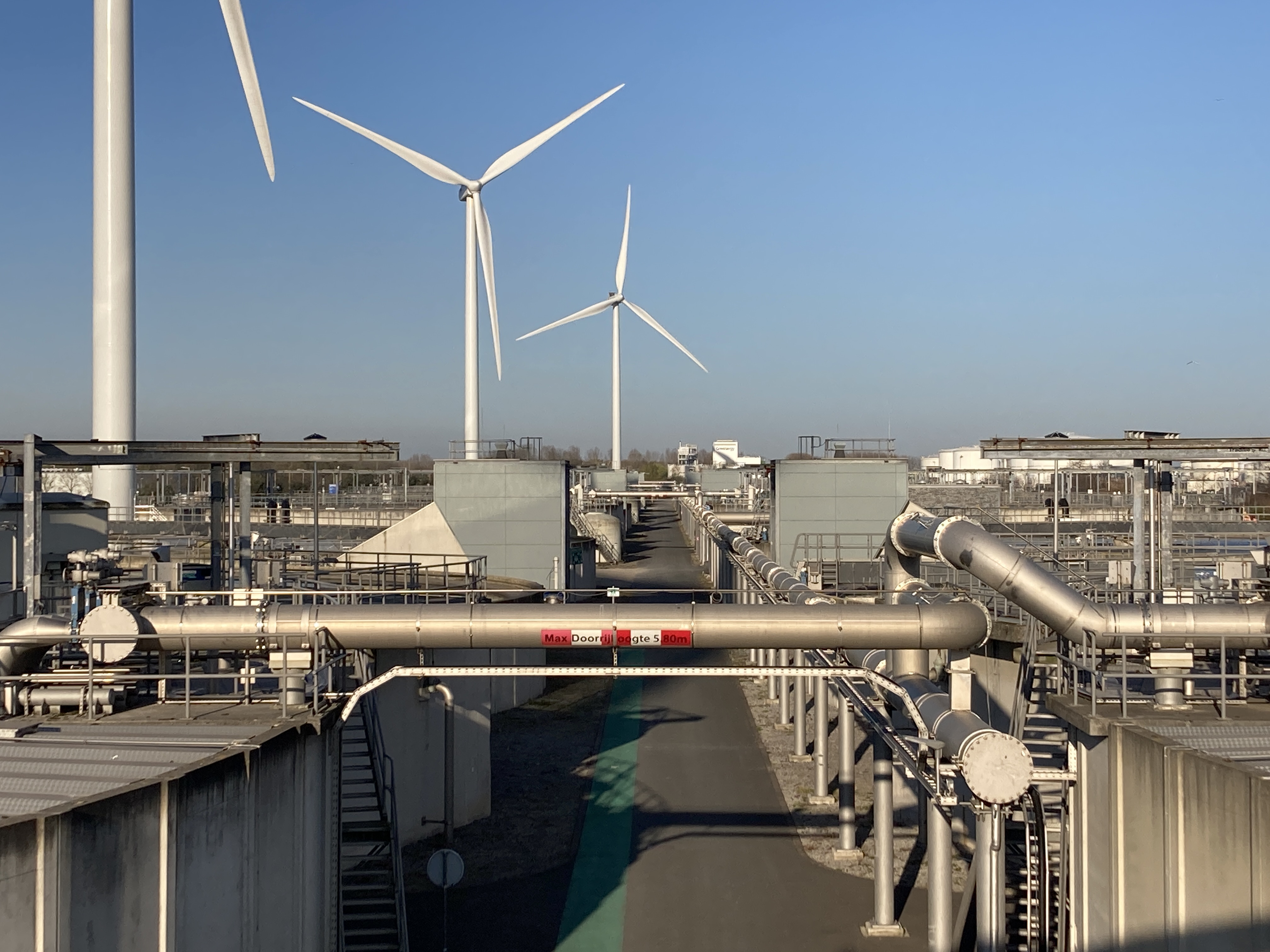 Windmills AGV.jpg